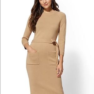 BELTED SWEATER DRESS
